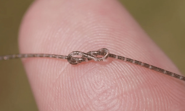 Phát minh như khoa học viễn tưởng của Trung Quốc làm chấn động ngành công nghệ: Chip mảnh hơn sợi tóc người, dệt trực tiếp vào vải vẫn xử lý như vi mạch