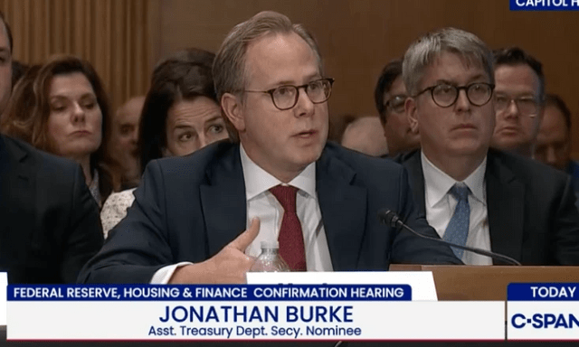 Vài ngày trước khi ông Trump ra lệnh tấn công Iran, quan chức Bộ Tài chính Mỹ ‘trúng lớn’ khi mạnh tay mua vào cổ phiếu dầu, hạt nhân