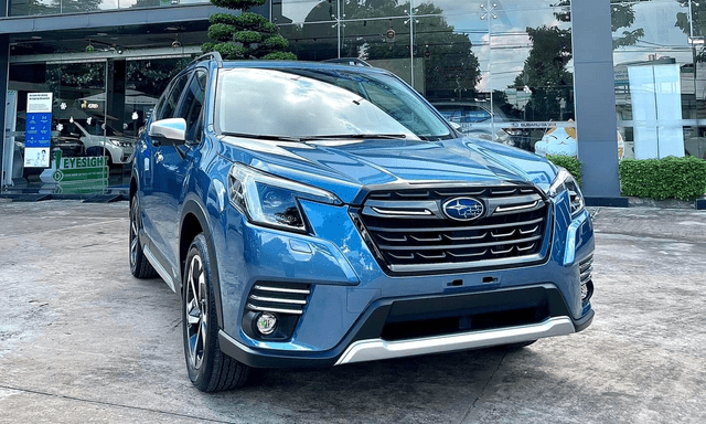 Nhiều hãng đồng loạt giảm mạnh giá xe đầu năm 2024: Subaru giảm cao nhất 410 triệu, Toyota giảm tới 120 triệu đồng