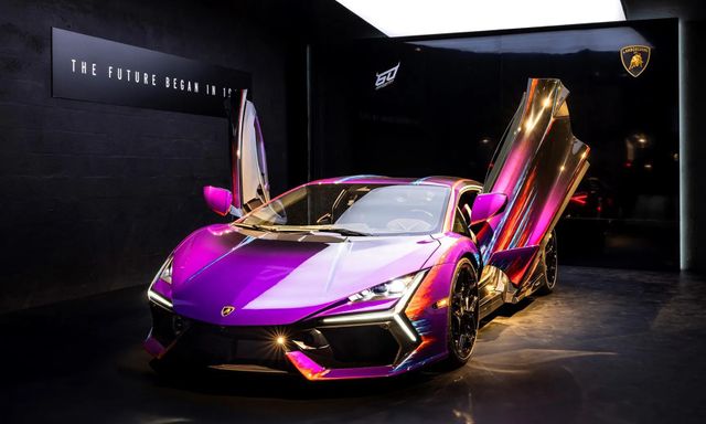 Chiếc Lamborghini Revuelto ‘tốn công tốn sức’ nhất là đây: Mất 435 tiếng sơn thủ công, 220 tiếng độ nội thất