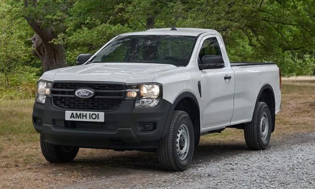 Ford Ranger thêm phiên bản thực dụng: Thùng hàng dài hơn 2,3m, số sàn, giá quy đổi 870 triệu