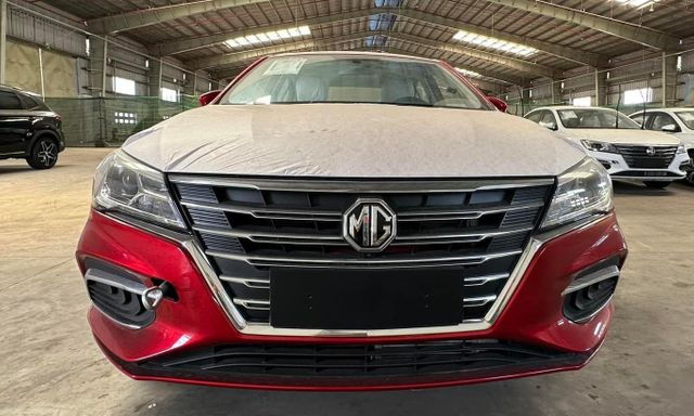 New MG5 bản full về Việt Nam: Giá 499 triệu, số tự động, thêm nhiều tiện nghi đấu sedan Nhật, Hàn