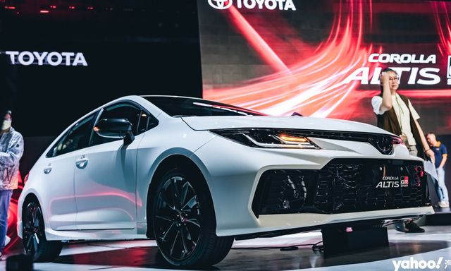 Ai chê Toyota Corolla Altis già thì có thể tham khảo bản thể thao mới ra mắt này: Bodykit hầm hố, có cánh gió, động cơ Camry, đấu Civic RS