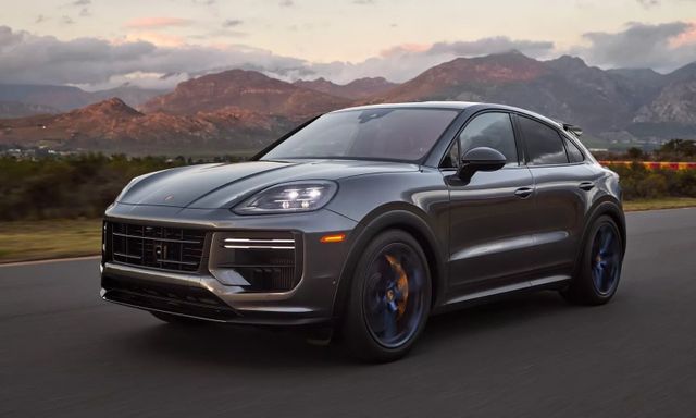 Porsche Cayenne sắp đổi sang động cơ điện hoàn toàn, hãng vẫn bán xe đời cũ cho ai thích máy xăng