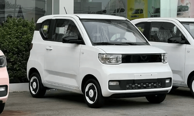 Đại lý 'xả' nốt Wuling Mini EV tiêu chuẩn: Giá chỉ còn 185 triệu đồng, rẻ ngang 2 chiếc SH 160i bản 'base'