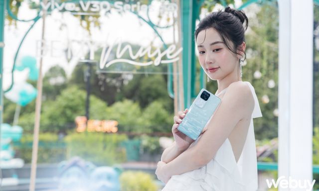 Cận cảnh vivo V30 Series: Không chỉ mỏng mà còn cắt bớt camera, thay đèn trợ sáng siêu to