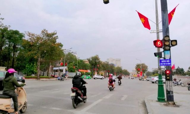 5 trường hợp khi gặp đèn đỏ được tiếp tục đi mà không bị xử phạt, nhiều người dân chưa biết