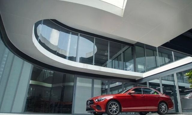 'Lướt' xe liền tay mất ngay 1 tỷ: Vì sao những chiếc xe như Mercedes Benz lại có số phận như vậy?