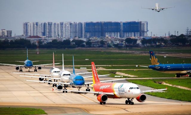 Yêu cầu hãng hàng không tăng chuyến, giảm chậm, huỷ chuyến bay, không để hành khách về quê ăn Tết chậm 