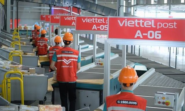 Cổ phiếu Viettel Post (VTP) liên tục tăng nóng xô đổ nhiều kỷ lục, “gã khổng lồ” ngành dịch vụ chuyển phát lần đầu vượt ngưỡng 10.000 tỷ vốn hóa