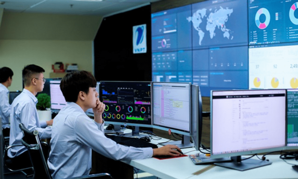 Làm công tác chuyển đổi số, công chức, viên chức được hỗ trợ trong trường hợp nào?