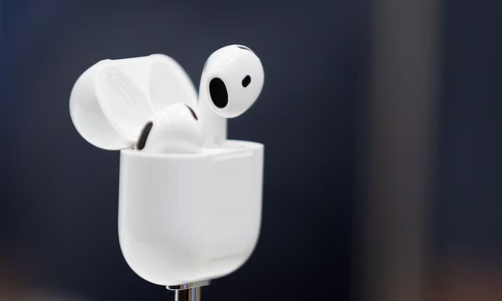 FDA cấp phép phần mềm trợ thính OTC cho AirPods Pro của Apple