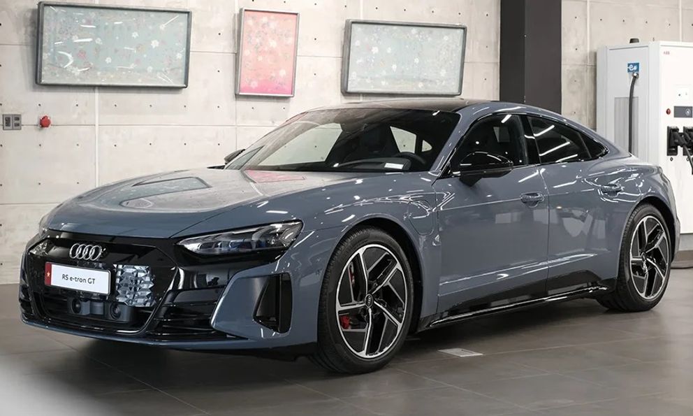 Audi Việt Nam triệu hồi e-tron GT và RS e-tron GT