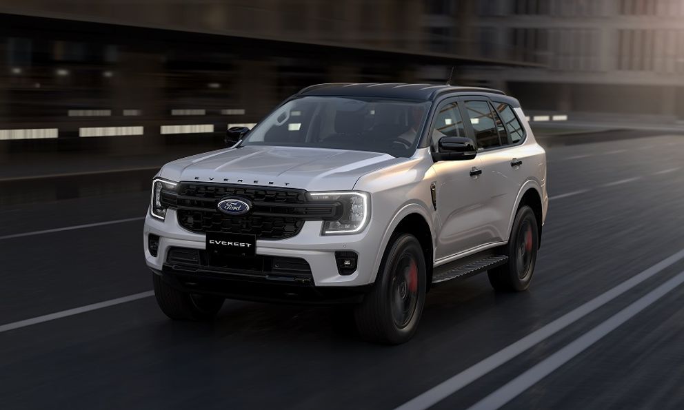 Ford ra mắt phiên bản đặc biệt cho Everest Sport, giá 1,199 tỷ đồng