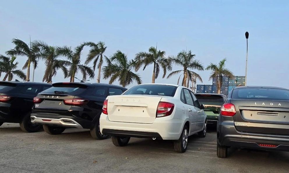 Lô xe Nga Lada đầu tiên đã về tới Việt Nam?
