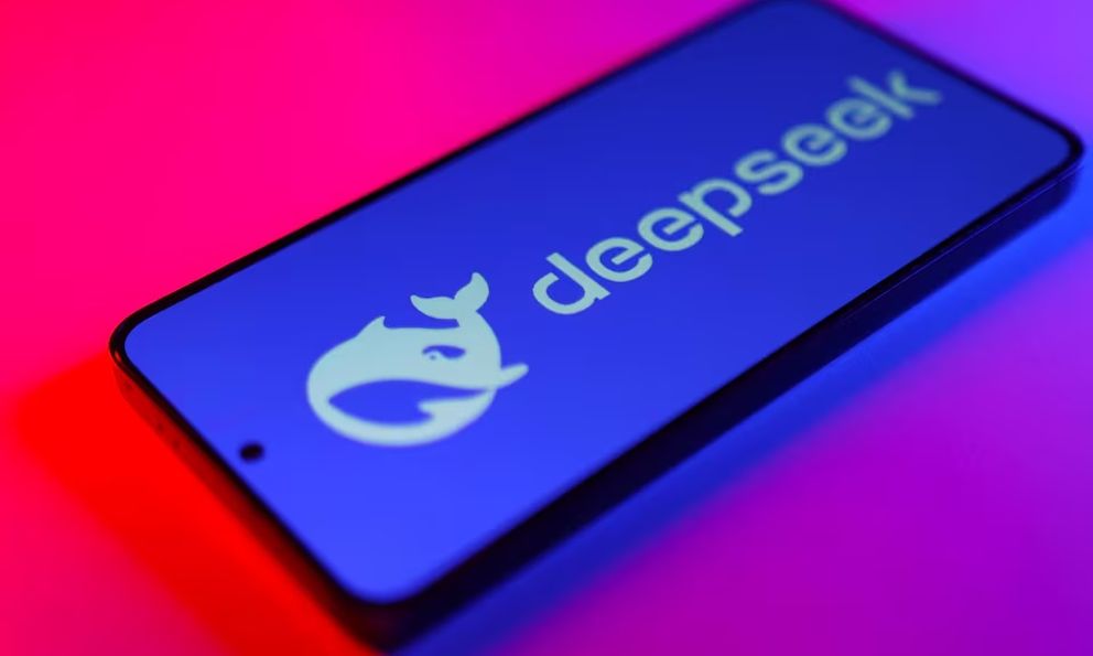 DeepSeek đối mặt với lệnh cấm từ các cửa hàng ứng dụng Apple và Google tại Đức