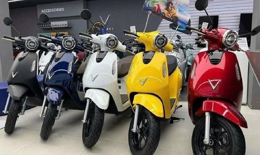 Hà Nội sắp cấm xe xăng: Vingroup đề xuất hỗ trợ 100% lệ phí trước bạ, giảm mạnh giá xe VinFast