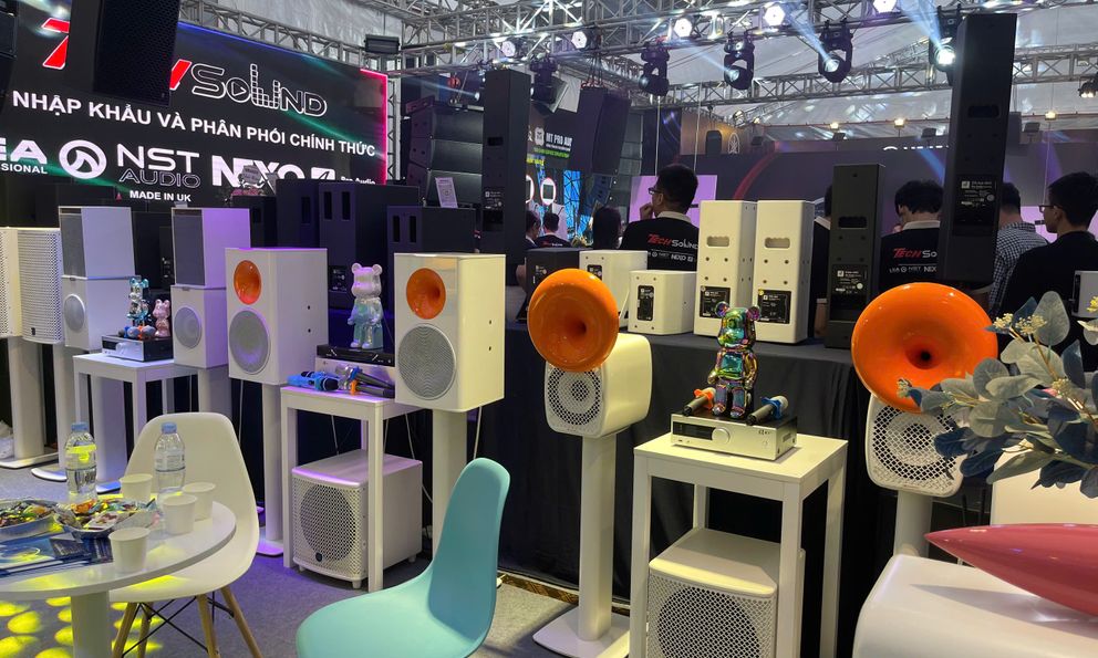 Plase Show Hà Nội 2025: Bùng nổ công nghệ âm thanh - ánh sáng chuyên nghiệp