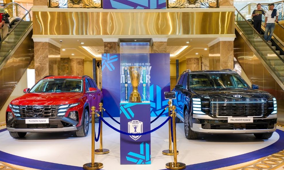 Hyundai Tucson ưu đãi 85 triệu đồng, bản Hybrid sắp được bàn giao tại Việt Nam