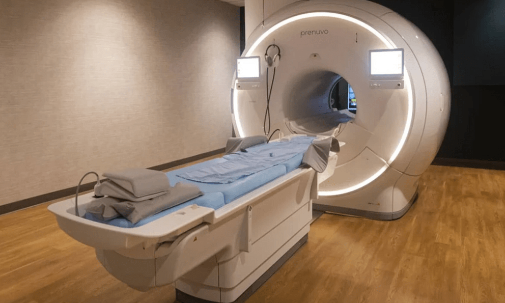 Người đàn ông tử vong sau khi bị hút vào máy chụp cộng hưởng từ (MRI)