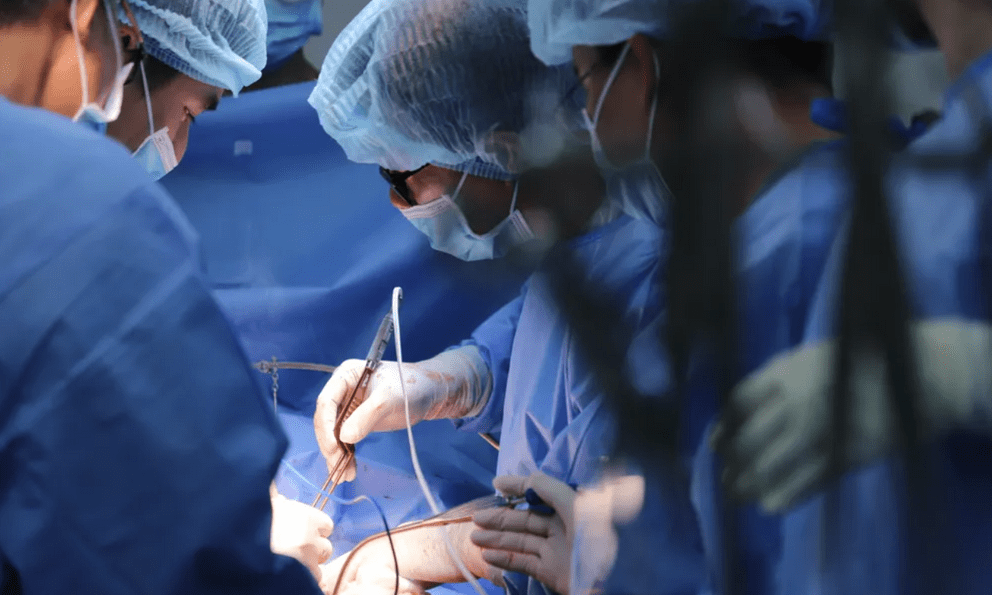 Chấn động bê bối 