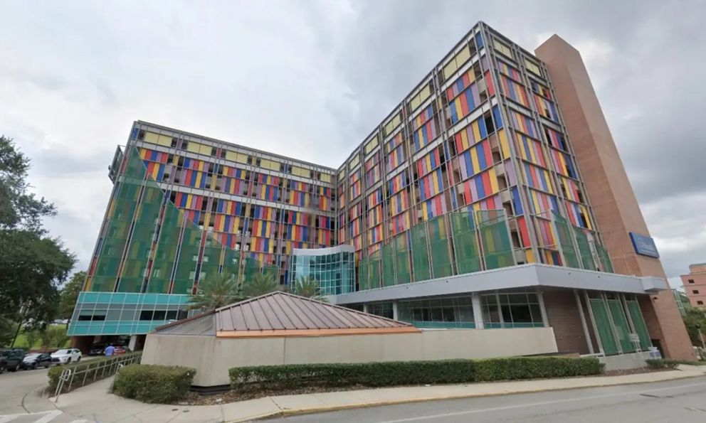 Xóa nhầm dấu phẩy trong đơn thuốc, bác sĩ khiến bé trai 2 tuổi tử vong do quá liều gấp 10 lần