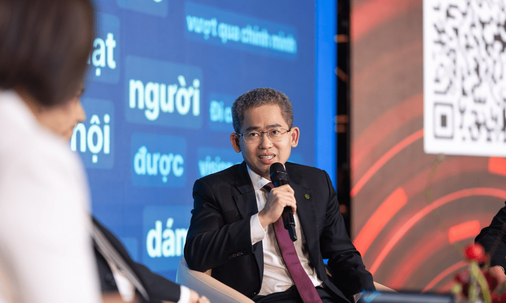 Tổng Giám đốc ngân hàng OCB Phạm Hồng Hải chỉ ra 2 