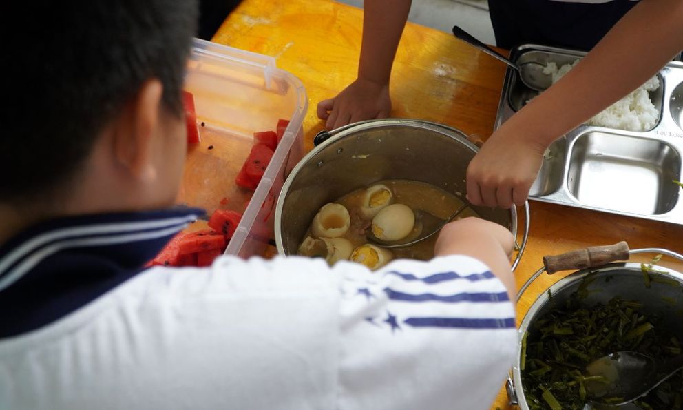 Khẩn: Sở GD-ĐT TP.HCM yêu cầu dừng mọi bữa ăn bán trú có sản phẩm Sago Food