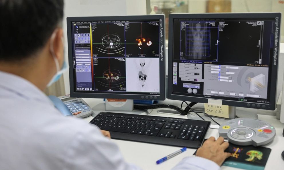 Chỉ mất vài giây để chụp X-quang, vì sao bảo hiểm yêu cầu quy trình đủ 6 phút mới thanh toán BHYT?