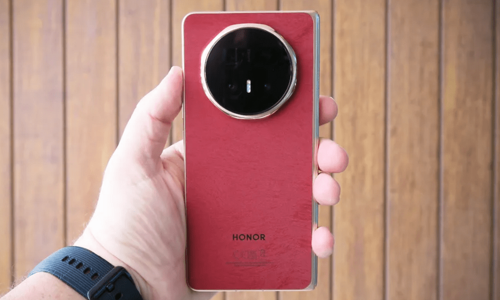 HONOR Magic V6 được thử độ bền trong máy giặt, kết quả ra sao?