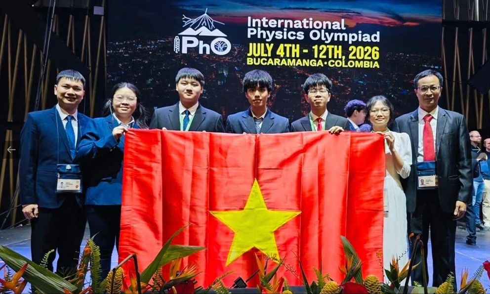 Nhiều tỉnh, thành thưởng giáo viên có học sinh đoạt giải quốc tế, cao nhất 525 triệu đồng