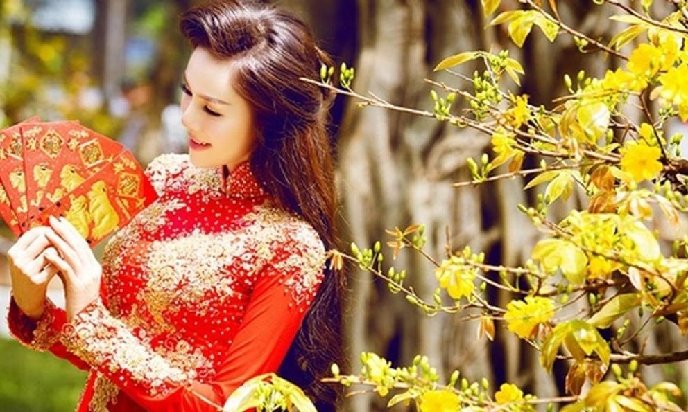 Những chiêu “tay trắng kiếm bộn tiền” vào dịp Tết: không cần bỏ vốn, chẳng cần giỏi giang mà vẫn “hốt bạc” ngon ơ