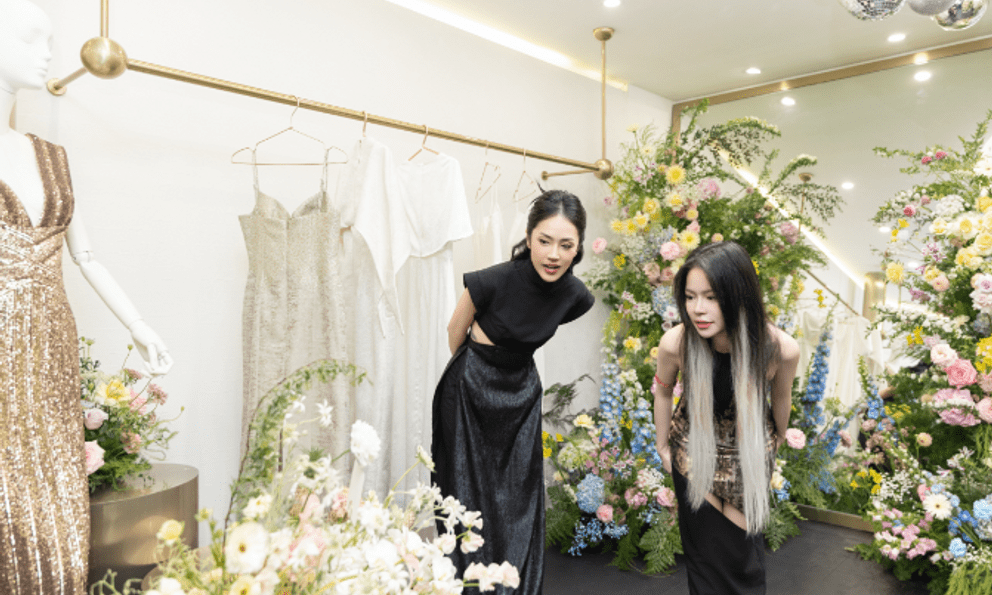 Một local brand Việt trụ vững trên “đất vàng” Đồng Khởi giữa “cơn bão” của ngành thời trang: Được người nổi tiếng truyền miệng, vượt khó nhờ tệp khách không ngờ đến