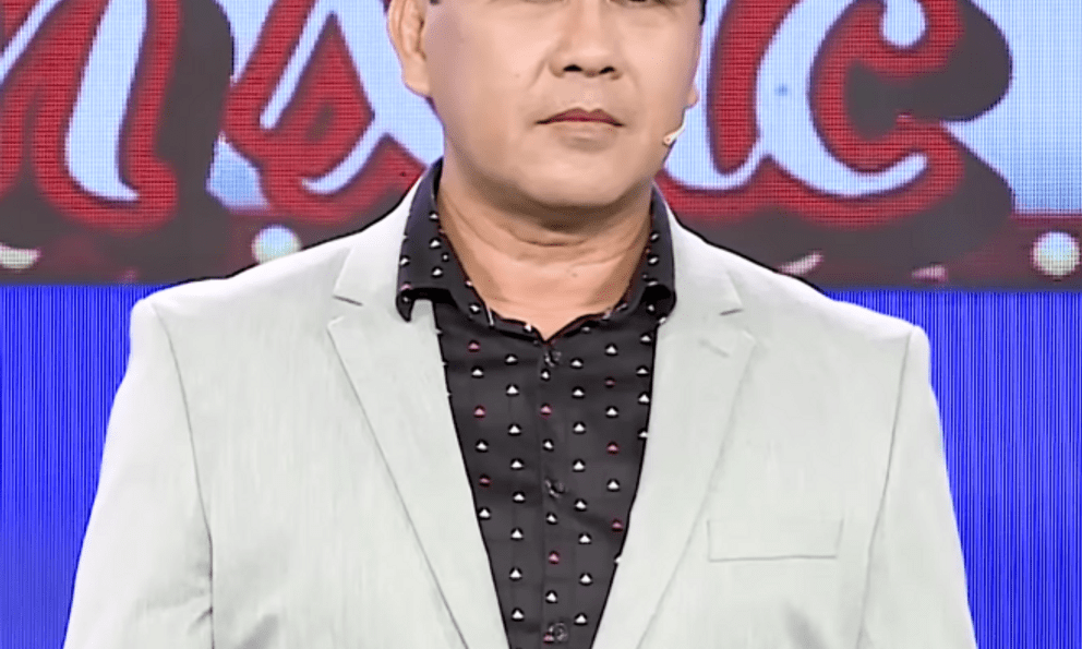 Giữa lùm xùm, câu nói của NS Quyền Linh bỗng được 'đào lại': 'Trong showbiz, tôi luôn cúi xuống thấp để được bình an'