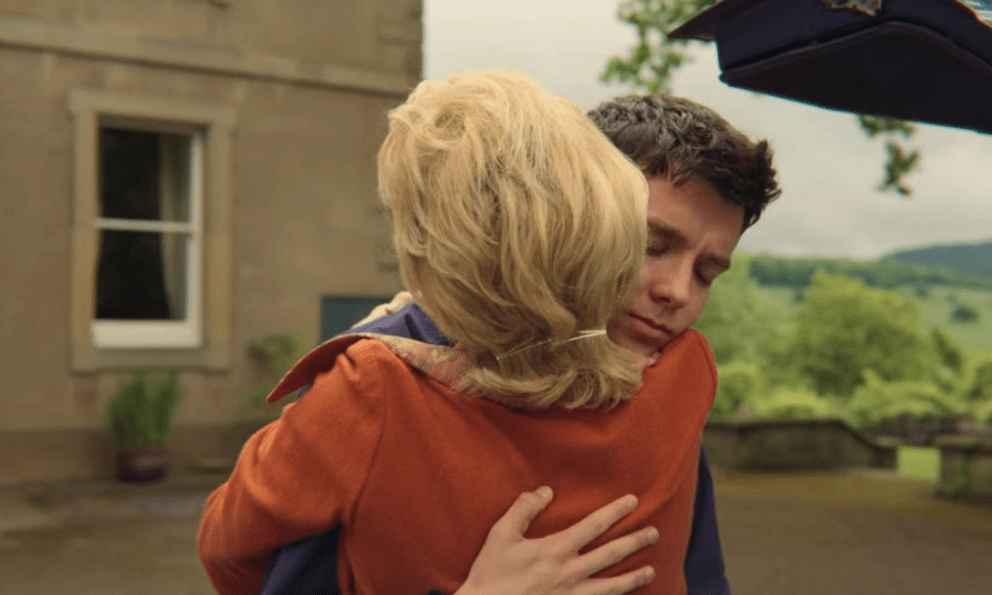 Xem phim “Sex Education”, tôi vỡ lẽ khi nghe 1 CÂU THOẠI - Bàng hoàng phát hiện mình là nguyên nhân khiến con có thái độ chống đối, học hành xuống dốc, thi cử lao đao