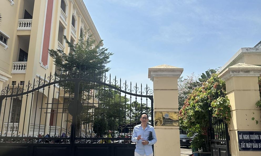 Ly kì vụ xe ô tô 5 tỉ của ca sĩ Duy Mạnh bị cháy trong hầm chung cư - Nam ca sĩ lên tiếng: Khả năng “con chuột phải chịu trách nhiệm hình sự”?