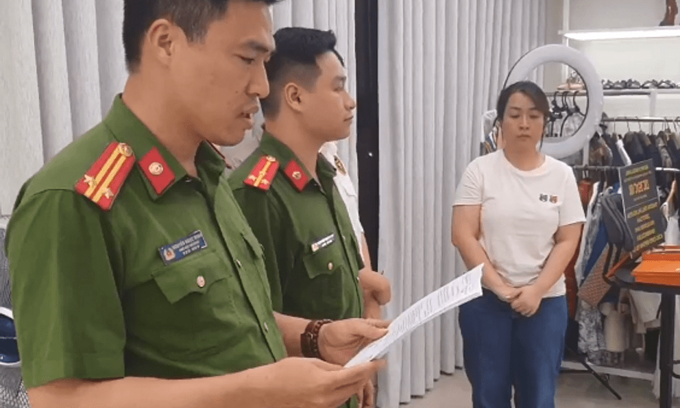 Hà Nội: Tạm giữ đối tượng bán hàng online trốn thuế có doanh thu hơn 800 tỷ đồng 