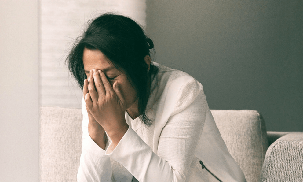 38 tuổi thất nghiệp, không lập gia đình, sống bám vào bố mẹ gần thập kỷ: Sự đáng sợ của cơn bão sa thải hay hệ quả của ỷ lại?