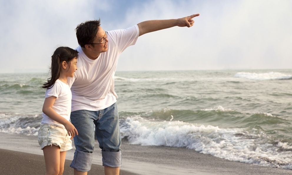 Không phải gia cảnh, muốn con “đổi đời”, bố phải bắt đầu từ việc này