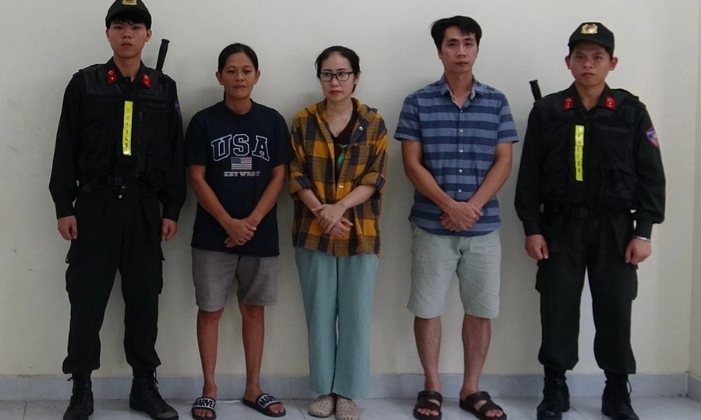 Kinh hoàng đường dây sản xuất 3.000 lọ thuốc giả chứa thạch tín bán cho nha khoa làm tủy răng