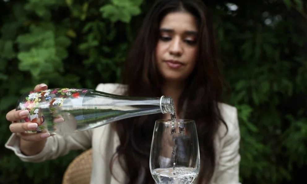 Rượu vang không còn là “chuẩn giàu”: Đồ uống xa xỉ mới của giới thượng lưu Ấn Độ khiến cả thế giới ngạc nhiên