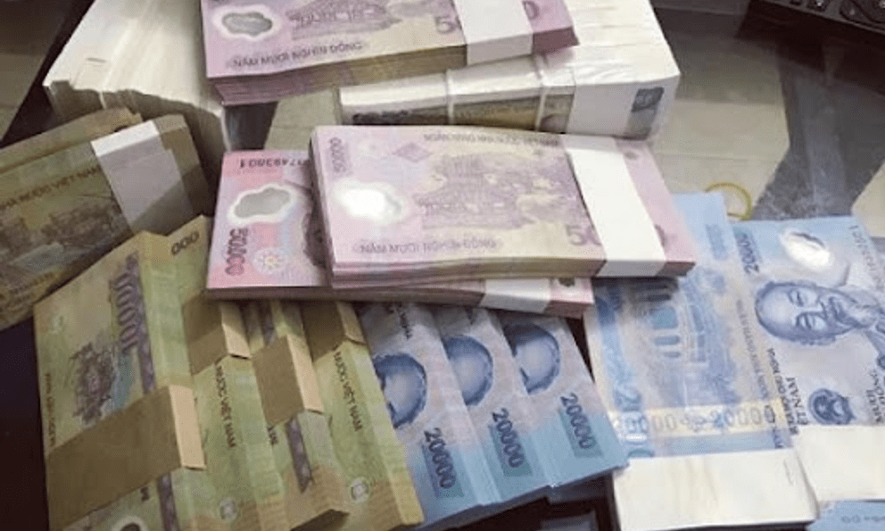 Công an cảnh báo khẩn: Đổi tiền lẻ trái phép trên MXH có thể mất trắng, còn bị phạt tới 40 triệu đồng