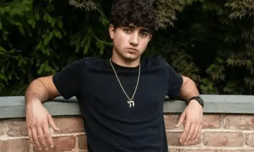 Từng bị 15 trường đại học Mỹ từ chối, chàng trai 19 tuổi khởi nghiệp với ứng dụng AI sức khỏe, hơn 1 năm thu 785 tỷ đồng 