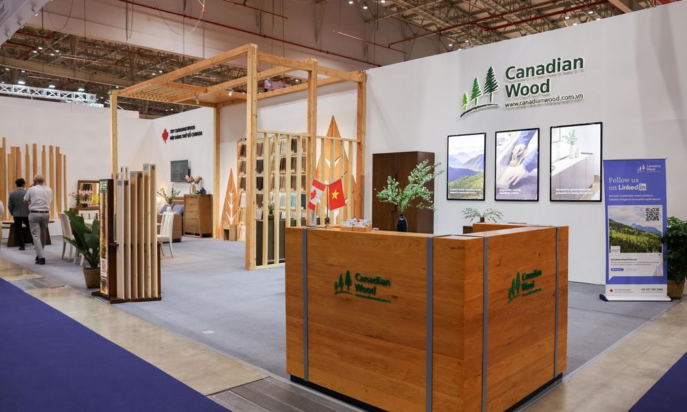 Ngành gỗ Việt Nam vượt mốc 17 tỷ USD, gia tăng áp lực nâng cấp chuỗi giá trị