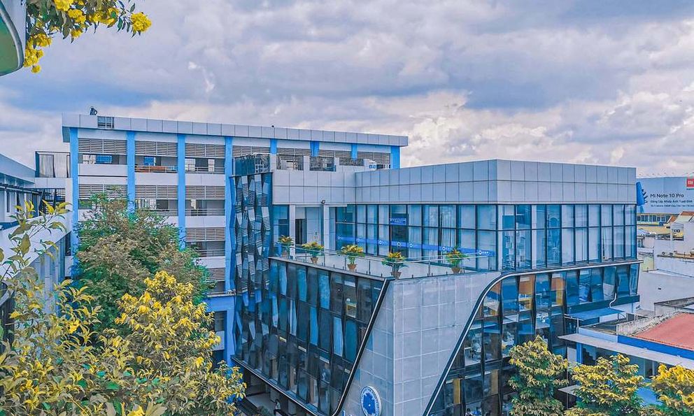 Trường đại học ở TP.HCM chi phụ cấp xăng xe cho giảng viên đi dạy