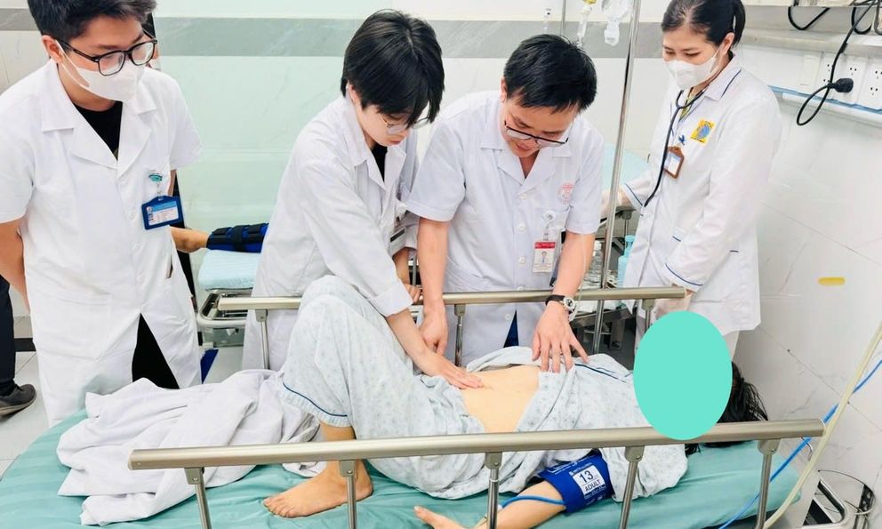 Bác sĩ cảnh báo: Xuất hiện 'nốt ruồi' ở bàn tay, quanh miệng có thể là dấu hiệu của BỆNH HIỂM NGHÈO