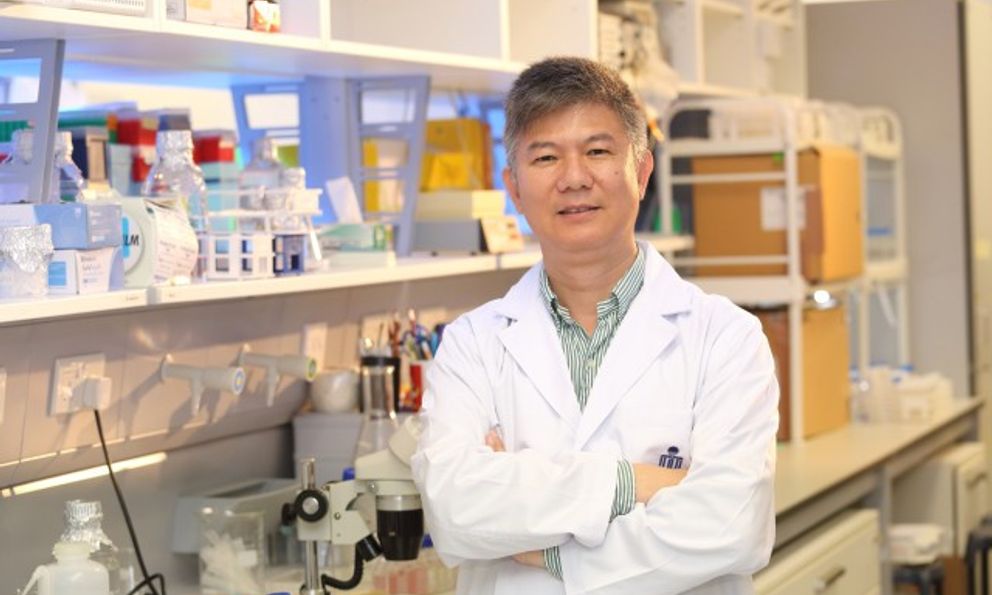 Nhận gần 130 triệu đồng để “chạy” suất học thạc sĩ: Giáo sư trường danh tiếng bị truy tố