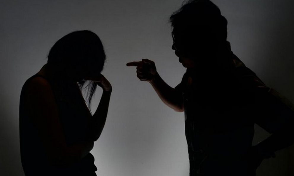 Ngày càng nhiều nam giới bị bạo lực gia đình, nhưng con số thống kê về 