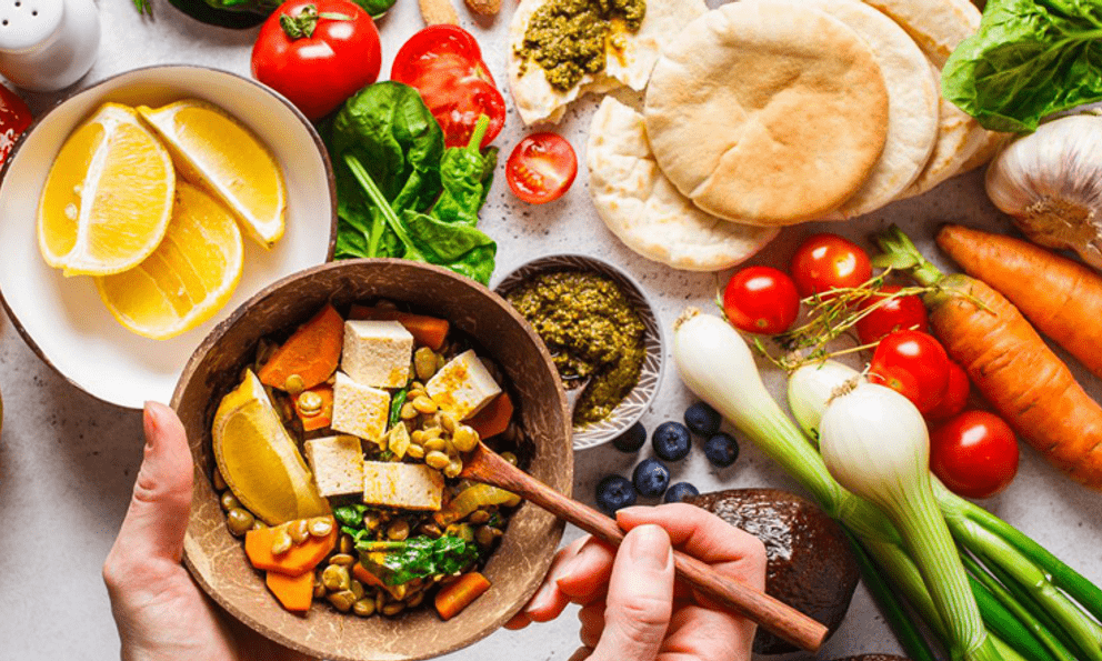 Nghiên cứu Đại học Oxford: 1 KIỂU “tưởng ăn chơi” lại giúp giảm nguy cơ gây 4 loại ung thư, nhiều người Việt đang làm hàng ngày