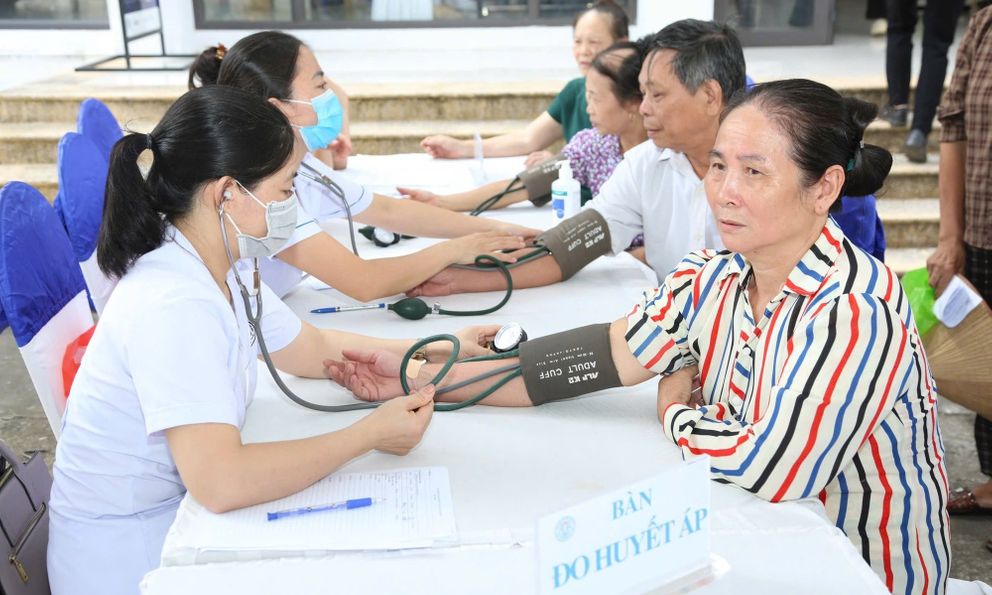 Tin rất vui: Bộ Y tế ban hành danh mục khám sức khỏe định kỳ miễn phí, tất cả người dân cần biết